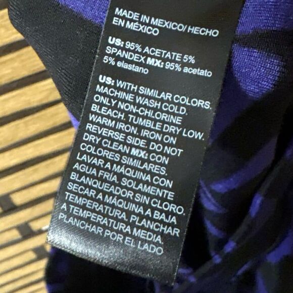 Chico’s Purple And Black Pattern Pull On Pants Size 2/Large - Picture 6 of 6